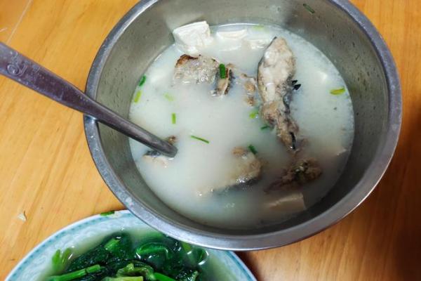 农历七月十四的命理解析:解读你的命运之路 农历七月十四的命理解析:解读你的命运之路