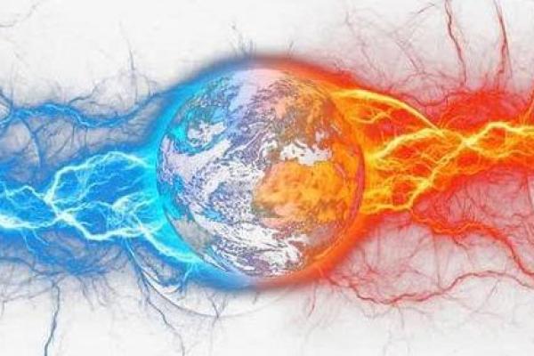 山头火命与水命人的相生相克:深度解析与生活智慧 山头火命与水命人的相生相克:深度解析与生活智慧