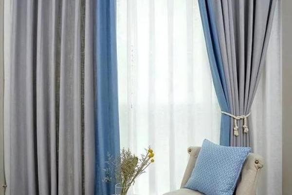 属鸡金命的家居风水：窗帘颜色选择指南