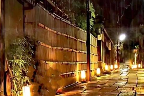 饶舌絮聒:当音韵与情感交织的音乐魅力 饶舌絮聒:当音韵与情感交织的音乐魅力