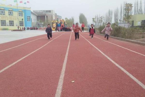 生活的每一个瞬间都是我们成长的脚步 生活的每一个瞬间都是我们成长的脚步