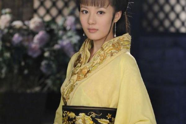 七月十五出生女孩的命运解析:她们的个性与未来展望 七月十五出生女孩的命运解析:她们的个性与未来展望