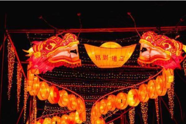 农历四月十月初三的命运揭秘:解读天命背后的故事 农历四月十月初三的命运揭秘:解读天命背后的故事