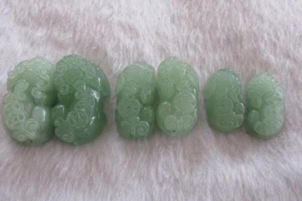 鸡年剑锋金命佩戴推荐,助您平步青云的开运之道! 鸡年剑锋金命佩戴推荐,助您平步青云的开运之道!