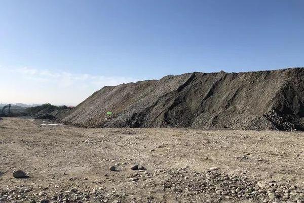 砂石金命与五行的完美交汇——揭秘命理中的砂石与金的关系 砂石金命与五行的完美交汇——揭秘命理中的砂石与金的关系