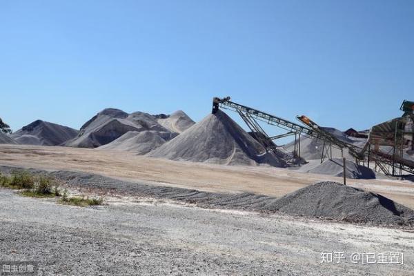 砂石金命与五行的完美交汇——揭秘命理中的砂石与金的关系 砂石金命与五行的完美交汇——揭秘命理中的砂石与金的关系