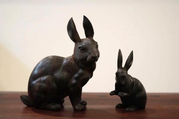 属兔男与75年生命女的缘分:天生的默契与幸福之路 属兔男与75年生命女的缘分:天生的默契与幸福之路