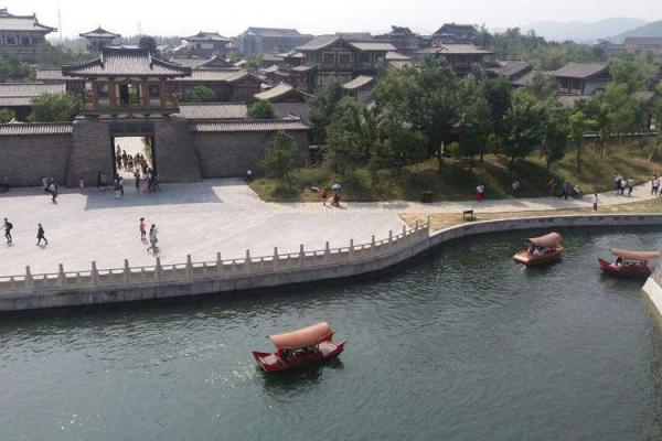 神秘仙境中的续命丹:长生不老的传说与真相 神秘仙境中的续命丹:长生不老的传说与真相