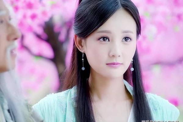 三月午时出生的龙女：命理解析与人生启示