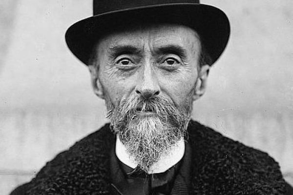 三月二十号出生的人:命运与性格的独特之旅 三月二十号出生的人:命运与性格的独特之旅