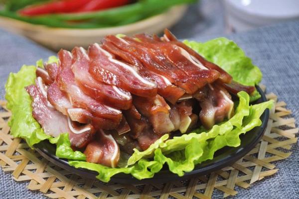 沙画中的食神:探寻美食文化的灵魂与艺术之交融 沙画中的食神:探寻美食文化的灵魂与艺术之交融