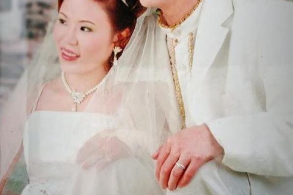 生三个儿子的家庭命运探秘：你期待的生活与现实的差距