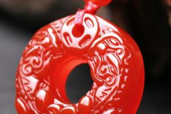 属蛇土命的吉祥饰品:如何选择适合的饰品来增运和保护 属蛇土命的吉祥饰品:如何选择适合的饰品来增运和保护