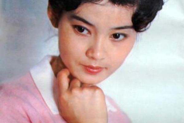 女命风流:解密女性独立与魅力的内涵 女命风流:解密女性独立与魅力的内涵