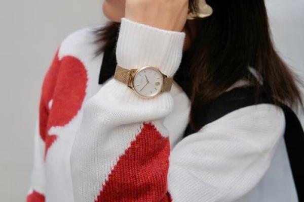 属虎2021本命年穿什么？风格与吉祥并存的穿搭指南！