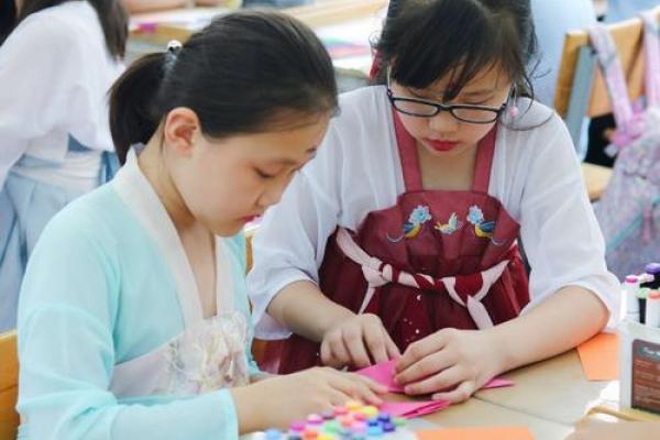 农历五月初五的命运解析:端午的来自与命理评析 农历五月初五的命运解析:端午的来自与命理评析