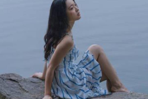 十月出生的女孩:命运与性格的奇妙结合 十月出生的女孩:命运与性格的奇妙结合