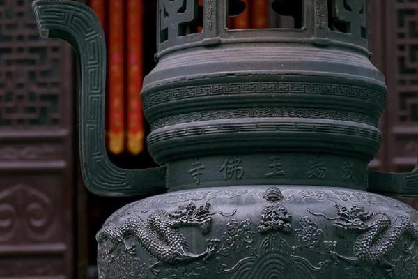 山下火命与哪些命理不合:幸福之路的修行与选择 山下火命与哪些命理不合:幸福之路的修行与选择