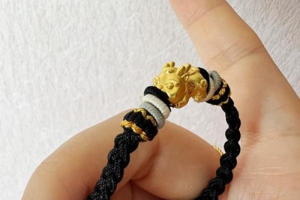 石榴木命的人怎样选配貔貅颜色,招财又护身! 石榴木命的人怎样选配貔貅颜色,招财又护身!