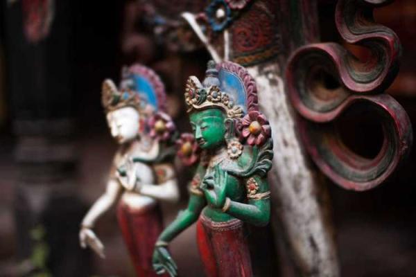 揭开女命童子命的神秘面纱:她们的命运与人生思考 揭开女命童子命的神秘面纱:她们的命运与人生思考