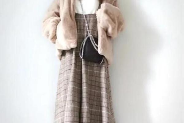 木命女性的穿衣颜色选择：从五行看时尚与气质