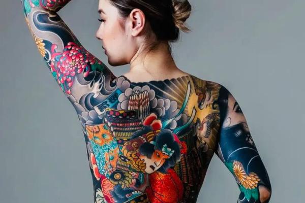 适合木命女人的纹身图案,让你的个性魅力无限绽放! 适合木命女人的纹身图案,让你的个性魅力无限绽放!