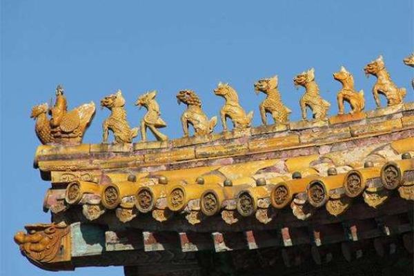 龙凤命理：探索命理学中的龙命与凤命奥秘