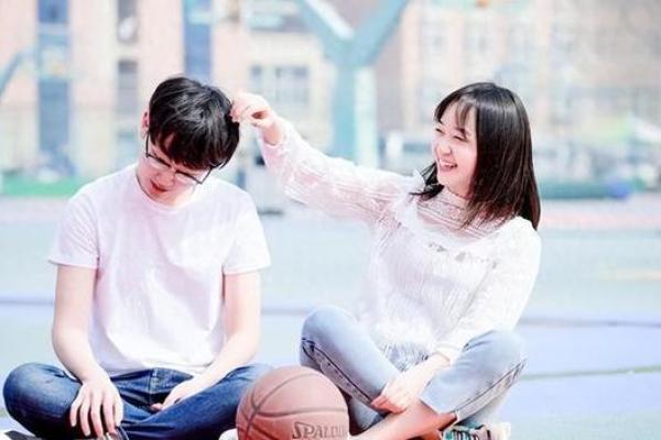 女命伤官多嫁夫:探秘伤官与情感的微妙关系 女命伤官多嫁夫:探秘伤官与情感的微妙关系