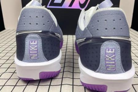 士命与鞋色：如何选择合适的鞋子提升运势