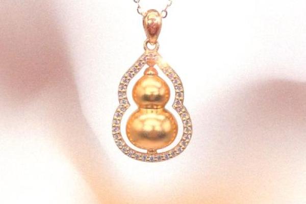 石榴木命的颜色选择:为你定制的幸运吊坠之旅 石榴木命的颜色选择:为你定制的幸运吊坠之旅