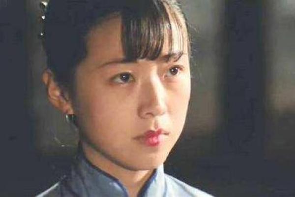 穷人为什么容易犯桃花命?揭示背后的心理与社会原因 穷人为什么容易犯桃花命?揭示背后的心理与社会原因