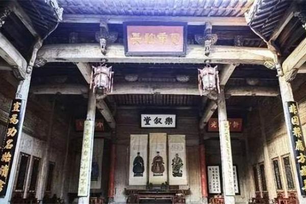 如何通过命格修复祠堂,传承家族的文化与精神 如何通过命格修复祠堂,传承家族的文化与精神