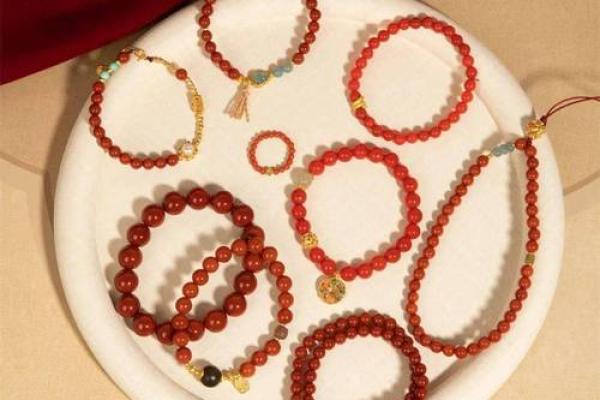 属狗的水命与水晶:守护与增运的完美搭配 属狗的水命与水晶:守护与增运的完美搭配