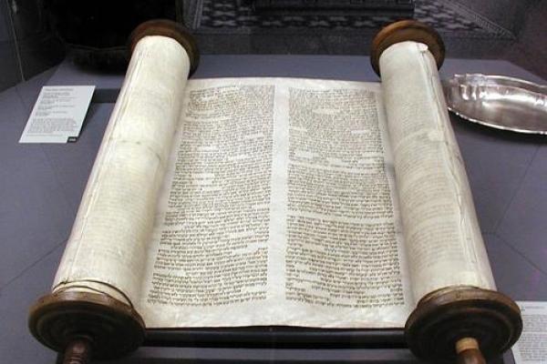 申命记32章：摩西的歌声与神的信实