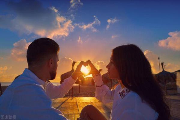 伤官女的命格与适配的男命解析：寻找你的理想伴侣