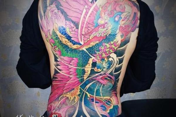 如何通过命理选择凤凰纹身,让你的生命焕发新生! 如何通过命理选择凤凰纹身,让你的生命焕发新生!