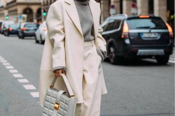 石榴木命的穿搭禁忌：如何选择适合你的衣服风格