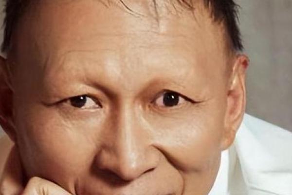 揭秘:三角眼男人的性格与命运,如何与之相处? 揭秘:三角眼男人的性格与命运,如何与之相处?