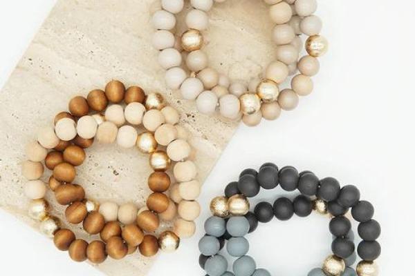 木命人的饰品选择:佩戴这些饰品让你更加旺运! 木命人的饰品选择:佩戴这些饰品让你更加旺运!