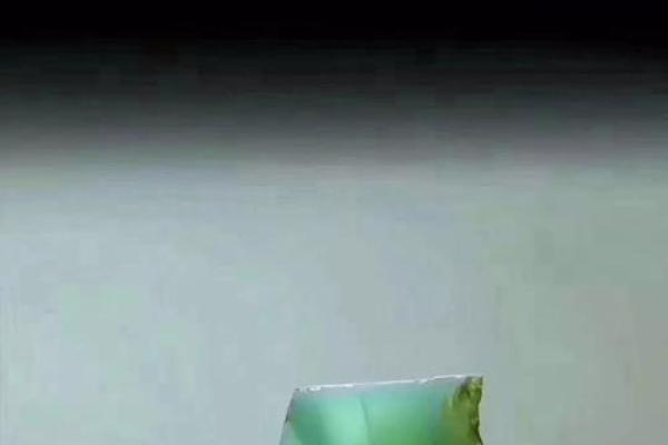 男人秃头前世今生:从烦恼到自信的蜕变之路 男人秃头前世今生:从烦恼到自信的蜕变之路