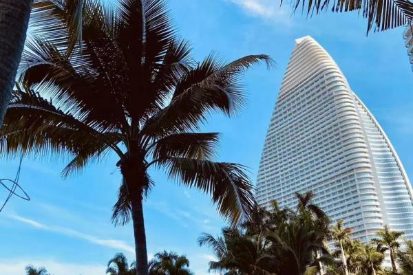 三亚:阳光和海浪交织的命运之城 三亚:阳光和海浪交织的命运之城