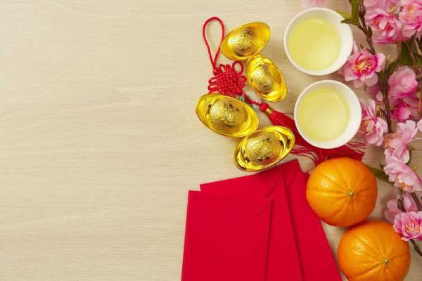 属鸡的朋友在牛年的人生运势解析与命理指导 属鸡的朋友在牛年的人生运势解析与命理指导