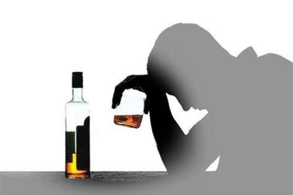 如何帮助嗜酒如命的朋友走出酒精的泥淖？