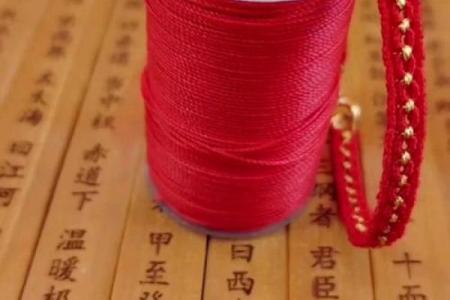 蛇年白蜡金命与哪些命相配，揭秘和谐的命理组合！