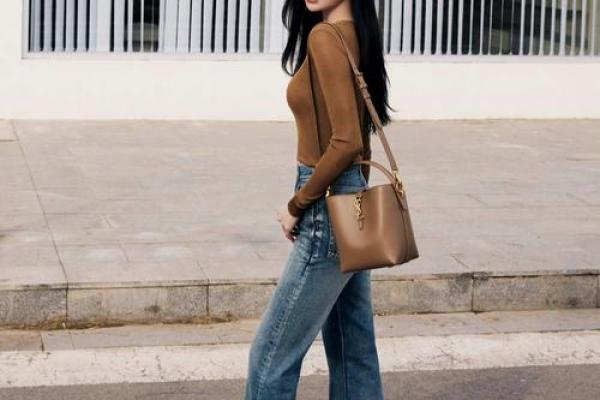 属羊火命适合什么颜色的包包?让你的搭配更加时尚和谐! 属羊火命适合什么颜色的包包?让你的搭配更加时尚和谐!