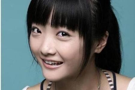 女人头尖脸小的命运解读：美丽与智慧的交织