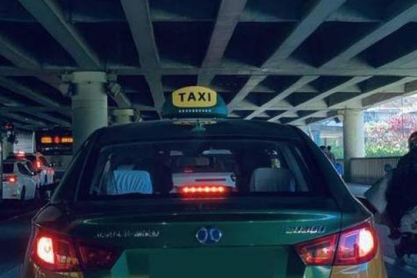 了解沙中土命，选对车色让你的出行更顺利！