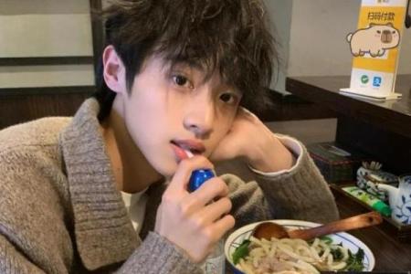 什么样的男生长相好看命好，颜值与气质的完美结合