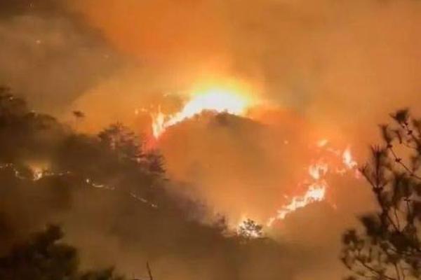 山头火命的辟邪与压惊秘籍，助你畅行人生之路！