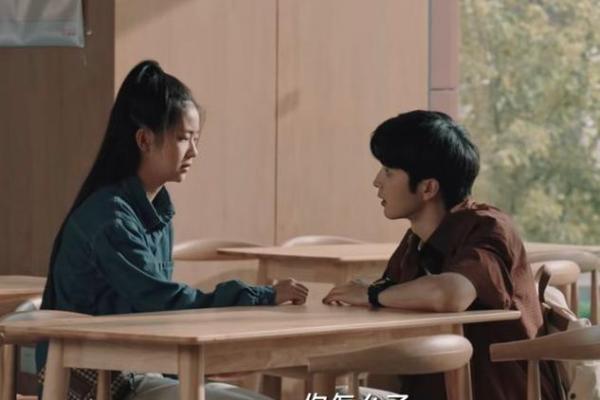 人中短平女：探秘她们的命理与人生轨迹